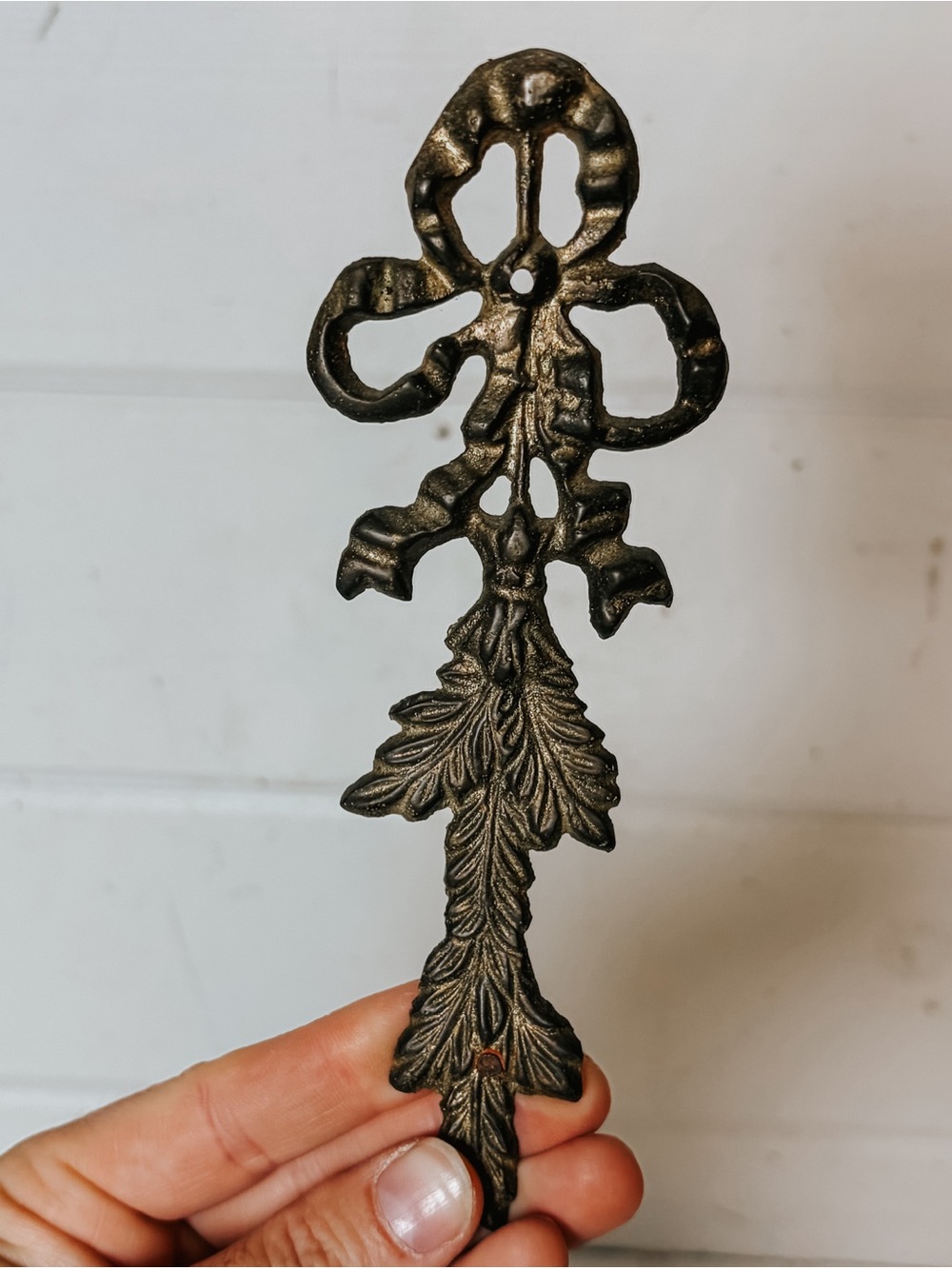 Vintage Mini Brass Bow Tassel Wall Hanging